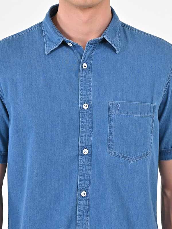 Indian Terrain Men's Regular Fit Half Sleeve Solid Blue Shirt